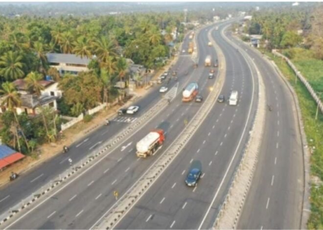 കേരളത്തിൽ ദേശീയ പാതയിലെ സർവീസ് റോഡുകൾ ഇരുവശത്തേക്കും ഉള്ളത് എന്ന് ദേശീയ പാത അതോറിറ്റി