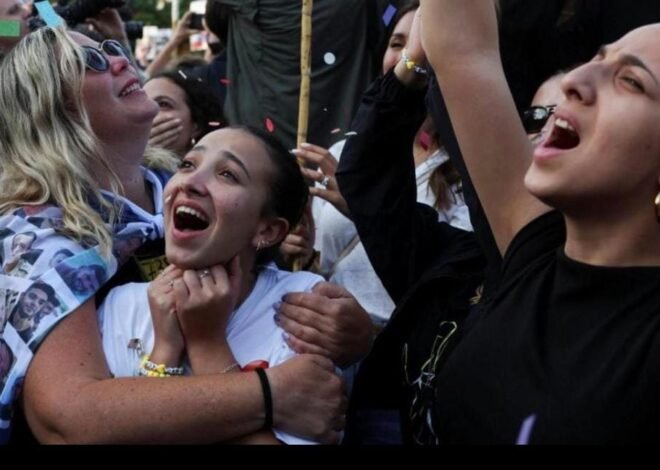 ഹമാസിന്റെ തടവിലുള്ള ജീവനോടെയിരിക്കുന്ന 20 ബന്ദികളെയും ഹമാസ് കൈമാറിയതായി ഇസ്രായേൽ സൈന്യം സ്ഥിരീകരിച്ചു.