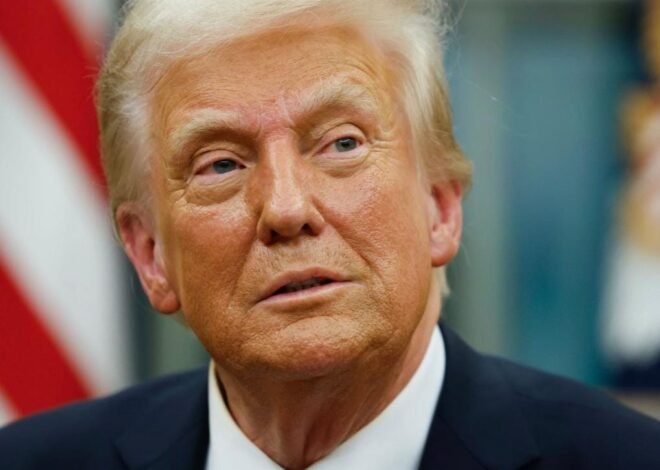 ഗസ്സയിൽ ഹമാസിന്റെ തടവറയിൽ കൊല്ലപ്പെട്ട ബന്ദികളുടെ മൃതദേഹങ്ങൾ തിരികെ നൽകാൻ ഹമാസിന് 48 മണിക്കൂർ സമയം അനുവദിച്ചു കൊണ്ട് ഡൊണാൾഡ് ട്രംപ് അന്ത്യശാസനം നൽകി