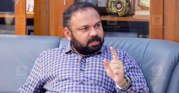 ലൂവ്ര് മ്യൂസിയത്തിലെ മോഷണം: ‘യൂറോപ്യൻ പെർഫെക്‌ഷൻ’ മിഥ്യ; ഇന്ത്യയിലെ മ്യൂസിയങ്ങൾ മാറണം – സന്തോഷ് ജോർജ് കുളങ്ങരയുടെ യാത്രാ നിരീക്ഷണങ്ങൾ