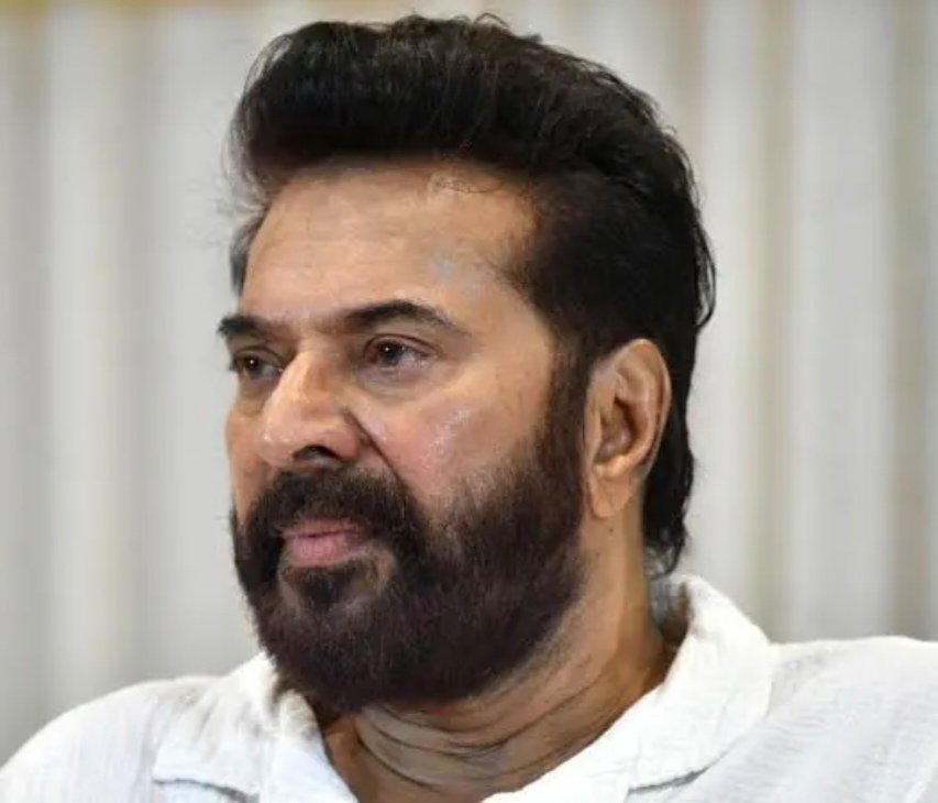 നടൻ മമ്മൂട്ടി ക്കെതിരെ സോഷ്യൽ മീഡിയയിൽ സിപിഐഎം സൈബർ ആക്രമണം ശക്തമാകുന്നു