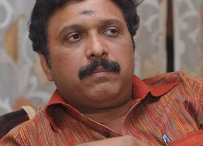 ഭാര്യയുടെ ആരോപണങ്ങൾക്ക് പിന്നിൽ കോൺഗ്രസ്‌ പ്രവർത്തകരാണെന്ന് അദ്ദേഹം ആരോപിച്ചു. ഈ വിഷയത്തിൽ താൻ രാജിവെക്കില്ലെന്നും മന്ത്രി ഗണേഷ് കുമാർ വ്യക്തമാക്കി.