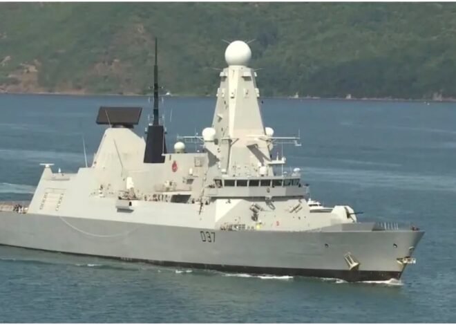 സൈപ്രസിലെ സുരക്ഷാ സാഹചര്യം വഷളാകുന്ന സാഹചര്യത്തിൽ ബ്രിട്ടൻ ശക്തമായ സൈനിക മുന്നൊരുക്കങ്ങൾ ആരംഭിച്ചു. ബ്രിട്ടീഷ് കപ്പലുകൾ സൈപ്രസ്സിലേക്ക്